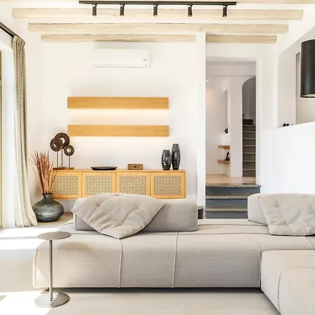 Nasta & Intentional Living Mykonos Hotel 5*