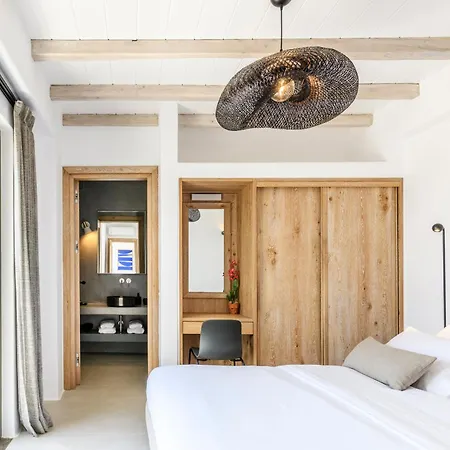 Nasta & Intentional Living Mykonos