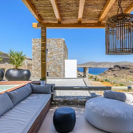Hotel Nasta & Intentional Living Mykonos